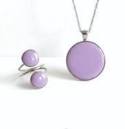 Náhrdelník řetízkový - kolečko fialové