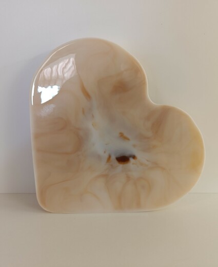 Pryskyřicové srdce Mramor