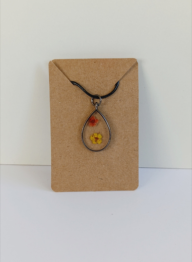 Náhrdelník provázkový - slza transparentní s květinami